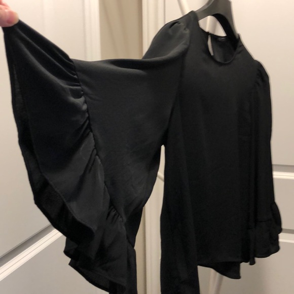 Zara Tops - Zara Blouse